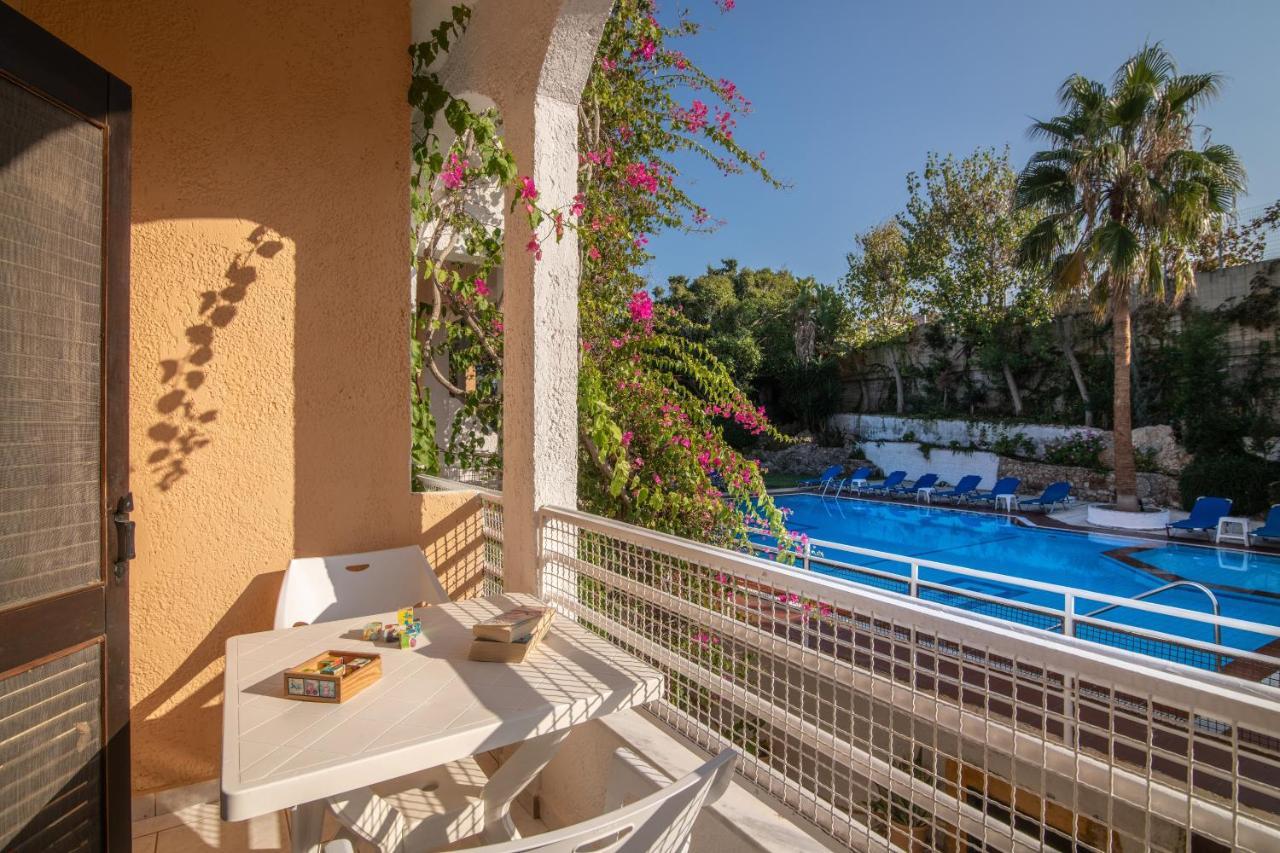 Iliostasi Beach Apartments Hersonissos  Exteriér fotografie