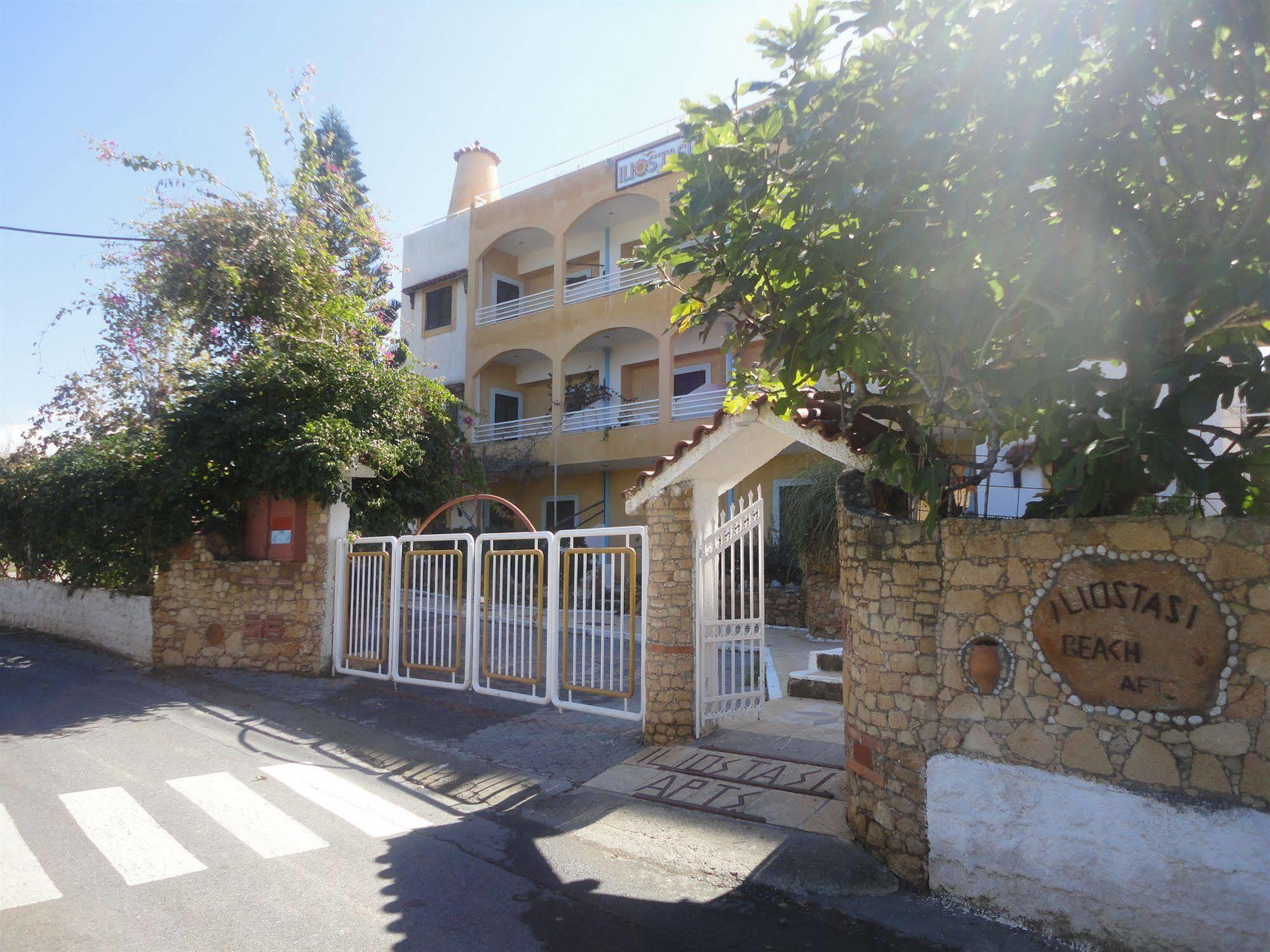 Iliostasi Beach Apartments Hersonissos  Exteriér fotografie